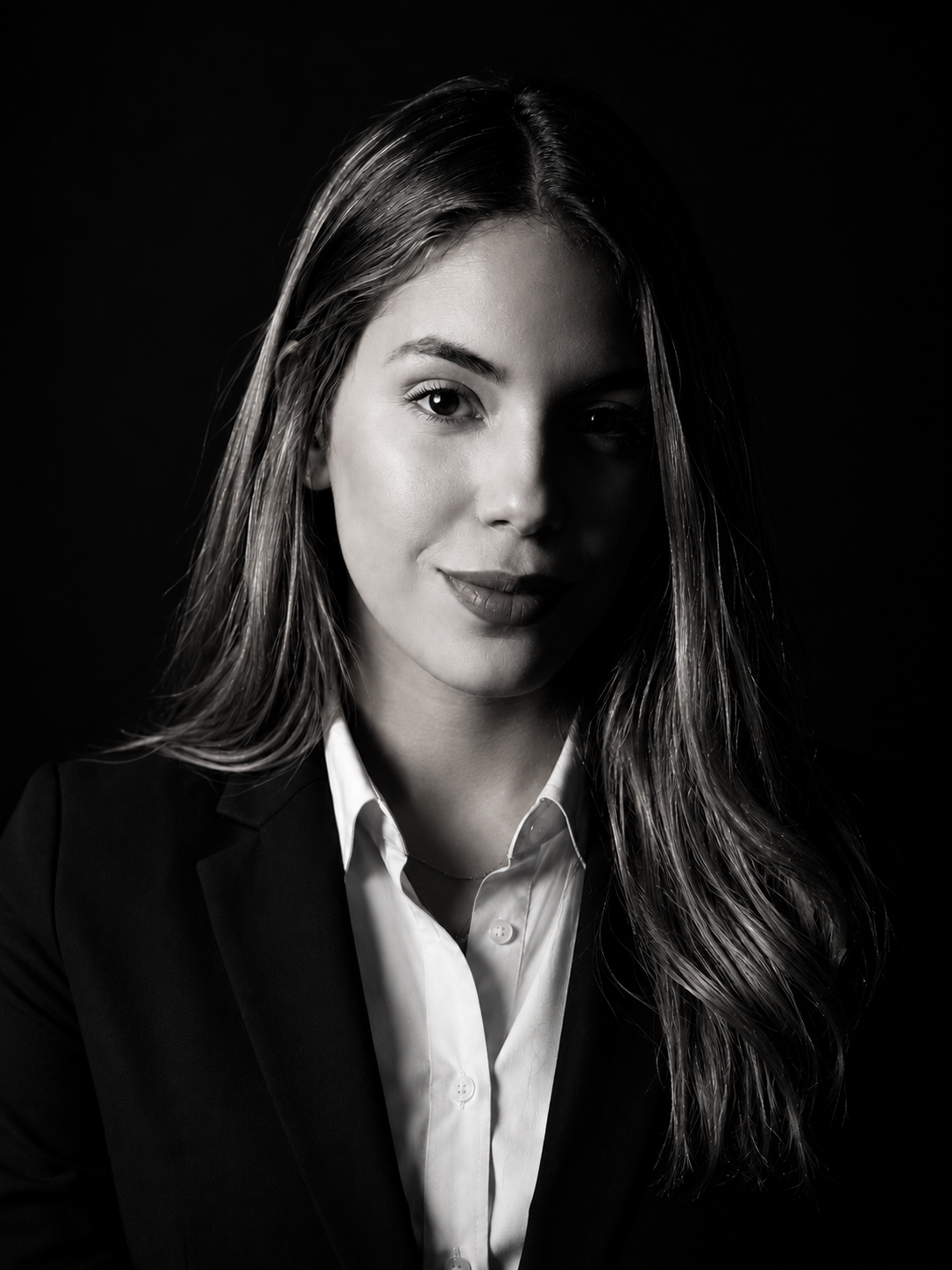 Retrato profissional de Thawanne Gomes, sócia da Onver